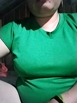 Snapshot of Ficity chatting on 09-14-25, 02:16 Ficity online show from 09-14-25, 02:16