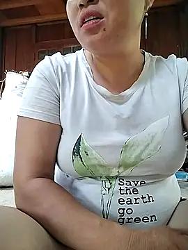 Snapshot of Ficity chatting on 09-16-25, 06:03 Ficity online show from 09-16-25, 06:03