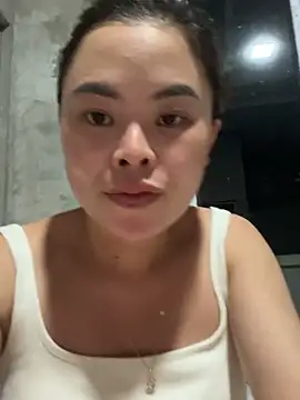 Snapshot of han-cute chatting on 09-13-25, 03:12 han-cute online show from 09-13-25, 03:12