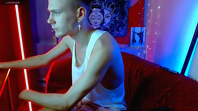 Xavier Night81 online show from 09-25-25, 08:29