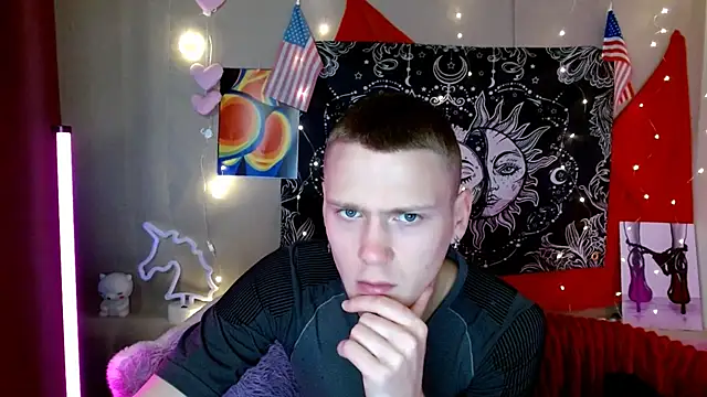 Xavier Night81 online show from 10-14-25, 07:20