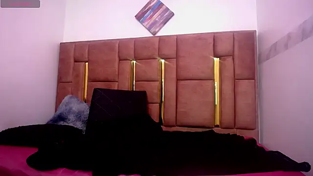 KENDALL ART online show from 01-15-26, 05:01