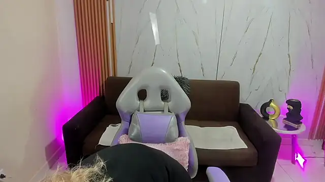 Juanitarubia online show from 12-05-25, 07:21