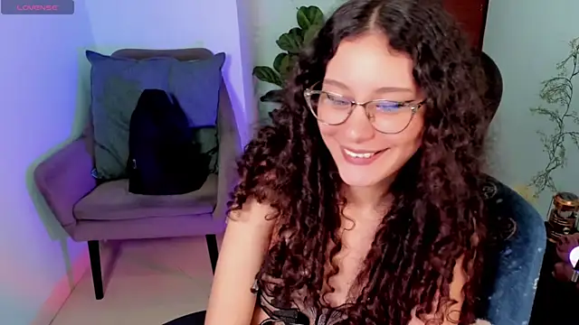 Krysten Riter online show from 11-29-25, 02:53