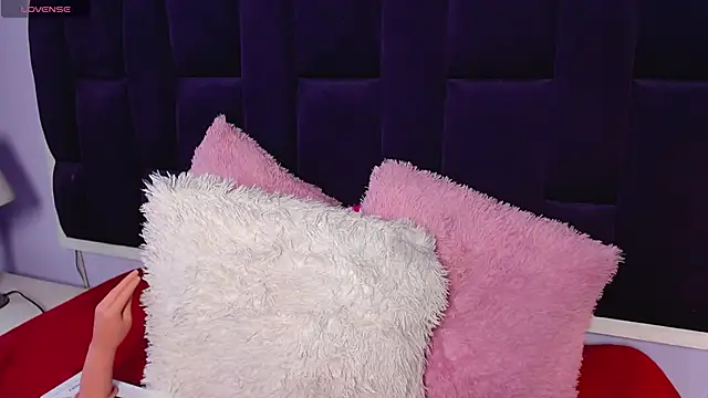 antonellabrith online show from 12-02-25, 08:04