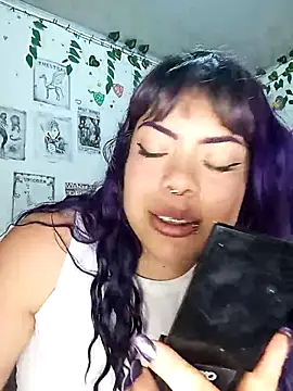 Snapshot of violetaa_castro chatting on 09-30-25, 04:45 violetaa castro online show from 09-30-25, 04:45