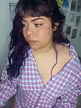 Snapshot of violetaa_castro chatting on 10-02-25, 04:14 violetaa castro online show from 10-02-25, 04:14