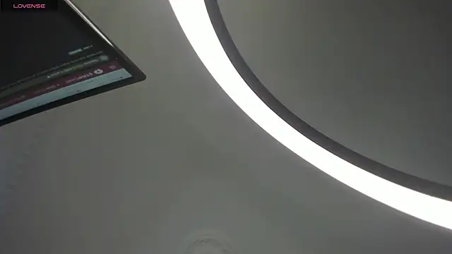 Zahra milks online show from 02-19-26, 02:02