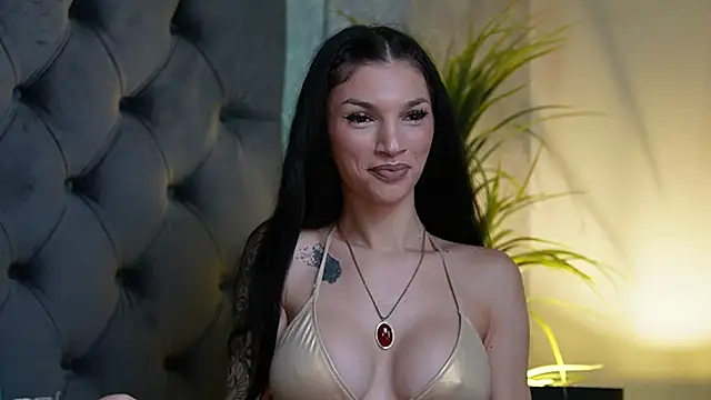 Snapshot of MiamiCoffee chatting on 09-17-25, 06:20 MiamiCoffee online show from 09-17-25, 06:20