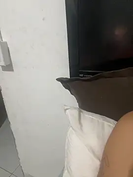 aline2007 online show from 09-13-25, 01:55