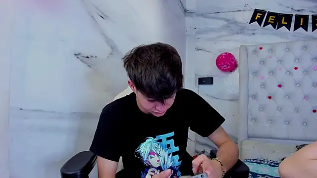 Ari and Storm online show from 03-31-26, 02:28