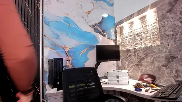 Scarlett 14  online show from 01-07-26, 03:31