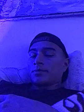 Snapshot of LiamDeep chatting on 09-12-25, 01:00 LiamDeep online show from 09-12-25, 01:00