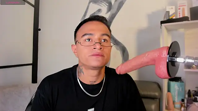 Snapshot of LiamDeep chatting on 11-20-25, 08:08 LiamDeep online show from 11-20-25, 08:08