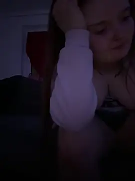 Snapshot of hornyticck chatting on 04-14-26, 07:53 hornyticck online show from 04-14-26, 07:53