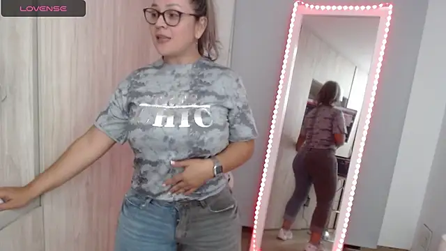 sophie lopez1 online show from 12-09-24, 02:45