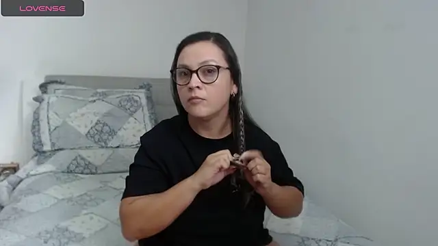 sophie lopez1 online show from 01-28-25, 03:15