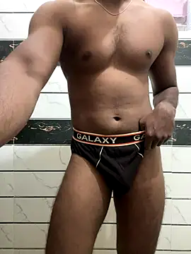 Snapshot of x7bong chatting on 11-10-25, 03:05 x7bong online show from 11-10-25, 03:05