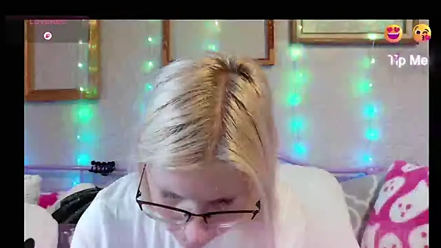 samanthamalichite online show from 06-08-26, 12:38