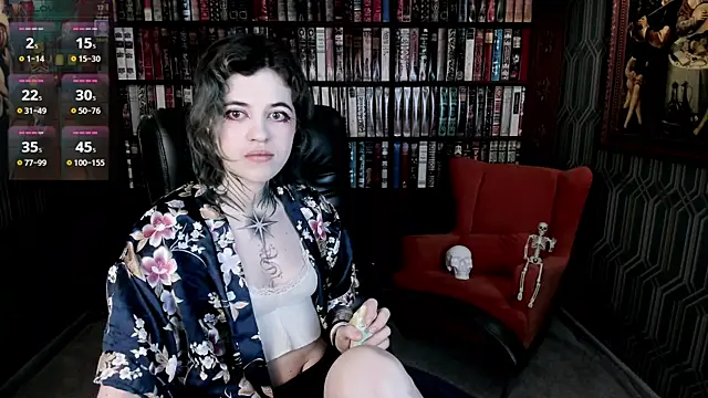 NoelleGothicShadow online show from 07-19-26, 12:03