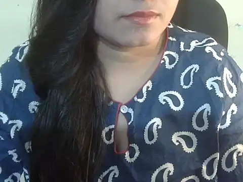 Snapshot of Aanya_Hazel chatting on 11-09-25, 09:35 Aanya Hazel online show from 11-09-25, 09:35