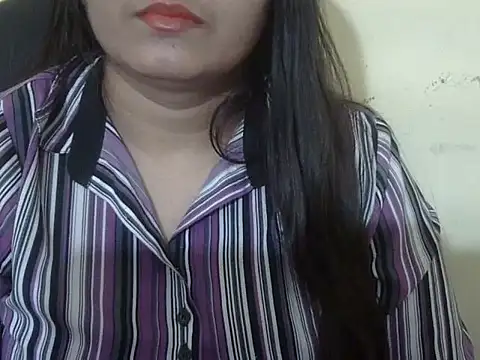 Snapshot of Aanya_Hazel chatting on 11-24-25, 05:01 Aanya Hazel online show from 11-24-25, 05:01