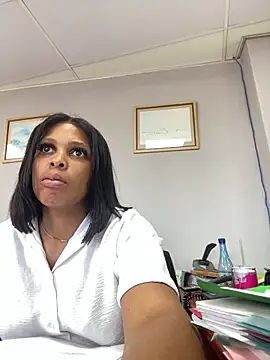 031bubbles online show from 12-17-25, 07:58