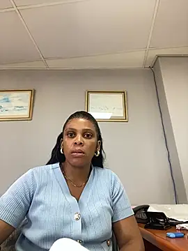 Snapshot of 031bubbles chatting on 03-03-26, 10:32 031bubbles online show from 03-03-26, 10:32