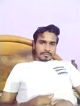 Snapshot of anurag-tyagi chatting on 10-23-25, 05:33 anurag-tyagi online show from 10-23-25, 05:33