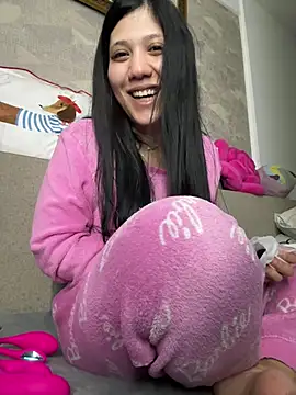 PrincessYYara online show from 04-10-26, 08:02