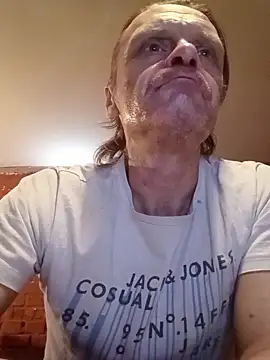 Kuba Gd online show from 11-08-25, 02:56