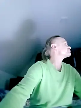 Kuba Gd online show from 04-18-26, 07:07