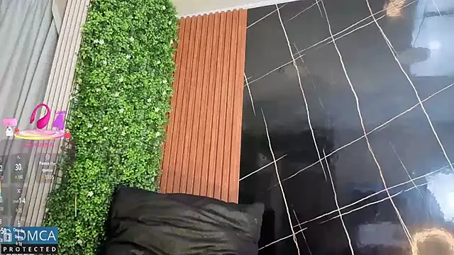 Kiara Zahiri   online show from 11-03-25, 11:00