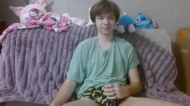 Snapshot of hilt_on_ chatting on 11-21-25, 08:57 hilt on online show from 11-21-25, 08:57