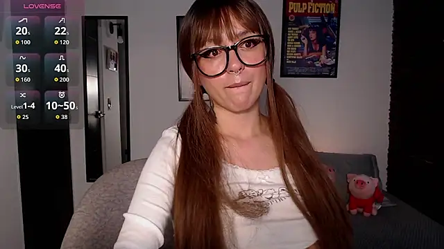 Snapshot of babedooll chatting on 02-16-26, 12:12 babedooll online show from 02-16-26, 12:12