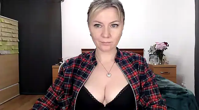 ParadiseAlina online show from 02-10-25, 09:25