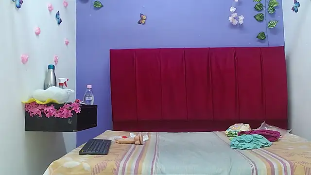 Snapshot of andrealopezcm101 chatting on 10-03-25, 11:07 andrealopezcm101 online show from 10-03-25, 11:07