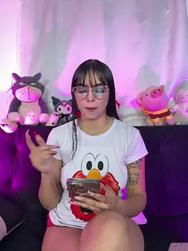 Clawd hot online show from 03-18-26, 01:58