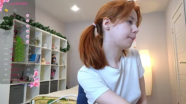 Wendy Cutie online show from 12-18-25, 03:29