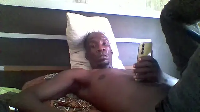 longdickson12345 online show from 01-11-26, 06:18