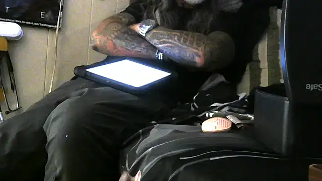 crassanova online show from 04-22-26, 12:35