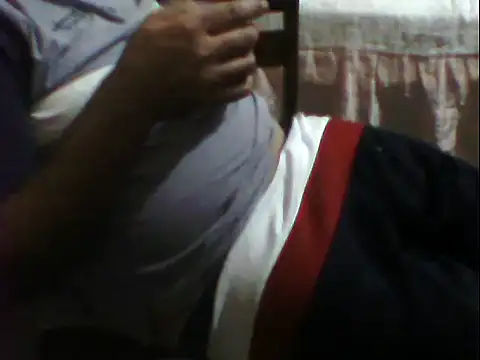 Snapshot of gordinhozl1 chatting on 11-02-25, 04:37 gordinhozl1 online show from 11-02-25, 04:37