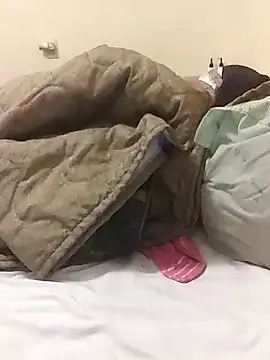 Snapshot of APornPretty1 chatting on 11-02-25, 09:00 APornPretty1 online show from 11-02-25, 09:00