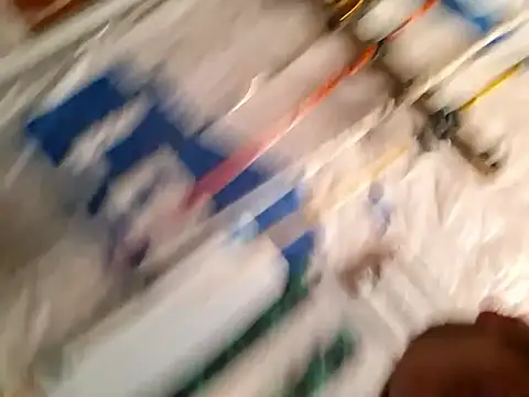 Snapshot of Cum515088 chatting on 09-28-25, 09:20 Cum515088 online show from 09-28-25, 09:20