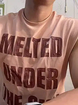 Snapshot of anhkiet_huang chatting on 03-17-26, 11:41 anhkiet huang online show from 03-17-26, 11:41