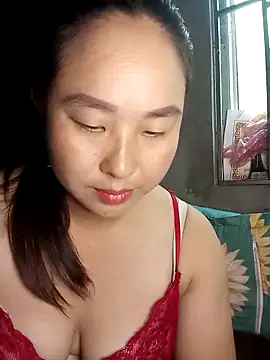 Snapshot of suki-lady chatting on 10-01-25, 07:47 suki-lady online show from 10-01-25, 07:47