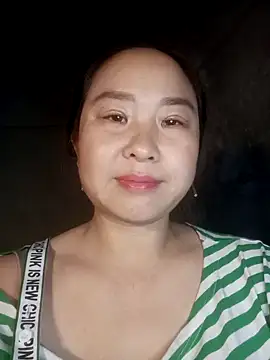 Snapshot of suki-lady chatting on 11-02-25, 06:21 suki-lady online show from 11-02-25, 06:21