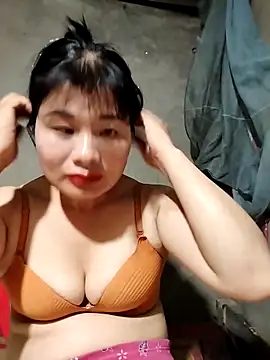 kute-00 online show from 10-02-25, 03:08