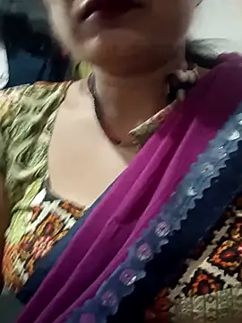 Snapshot of monu_bhabi chatting on 02-14-26, 02:08 monu bhabi online show from 02-14-26, 02:08