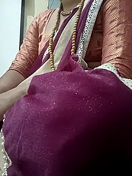 Snapshot of monu_bhabi chatting on 02-17-26, 04:57 monu bhabi online show from 02-17-26, 04:57